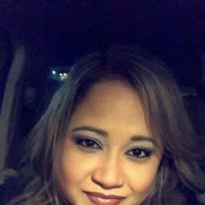 Meet your Posher, Glory